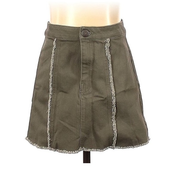 NEW BCBGeneration Frayed Denim Mini Skirt Olive Army Green 27 - Picture 4 of 8